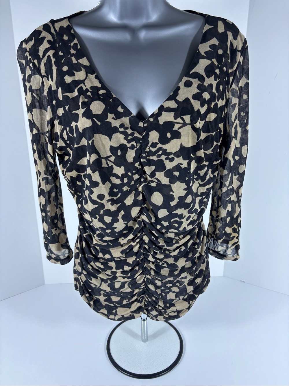 Classiques Entier 100% Silk Ruched Floral Print Top – Size L